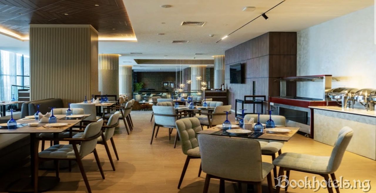 Black Diamond Hotel