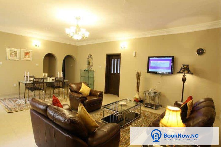 PRESIDENTIAL SUITE
