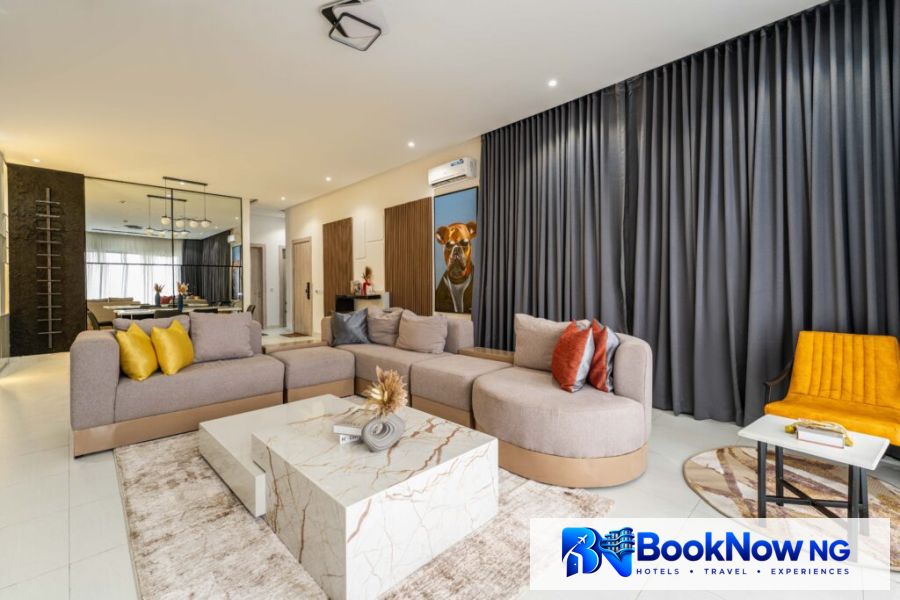 2 BEDROOM APARTMENT