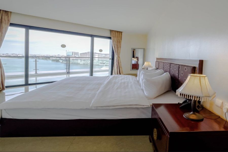 DIAMOND SUITE