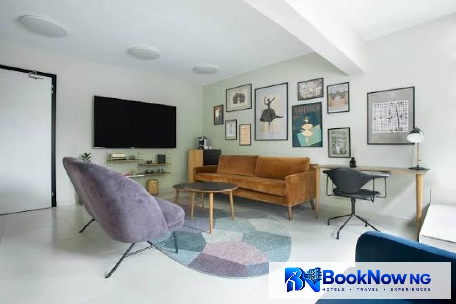 H.C ANDERSEN SUITE