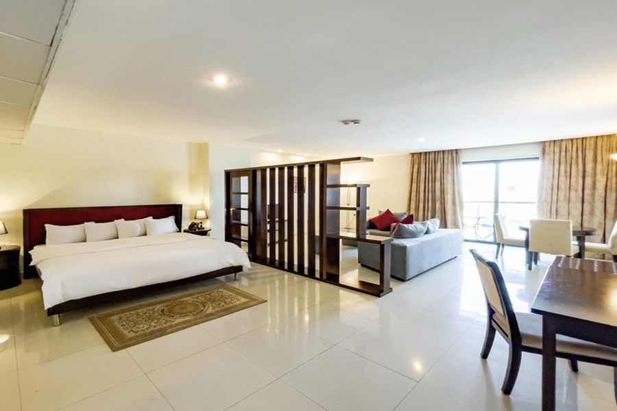 RUBY ROOM