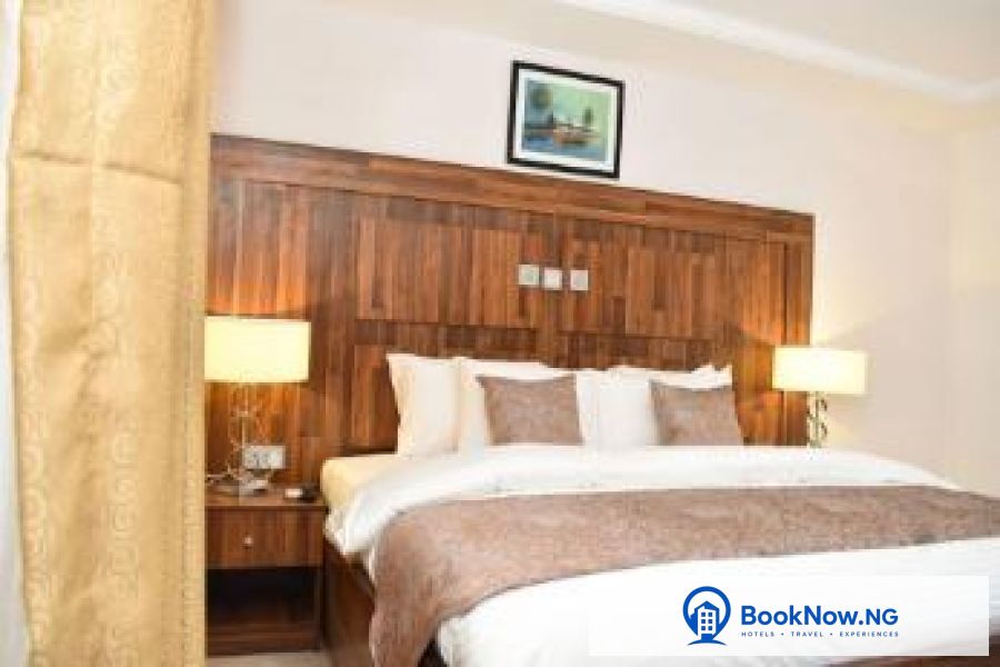 SIGNATURE 1 BEDROOM