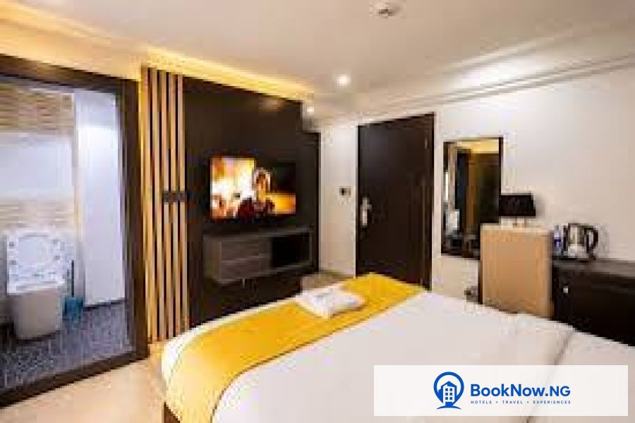 STANDARD ROOM