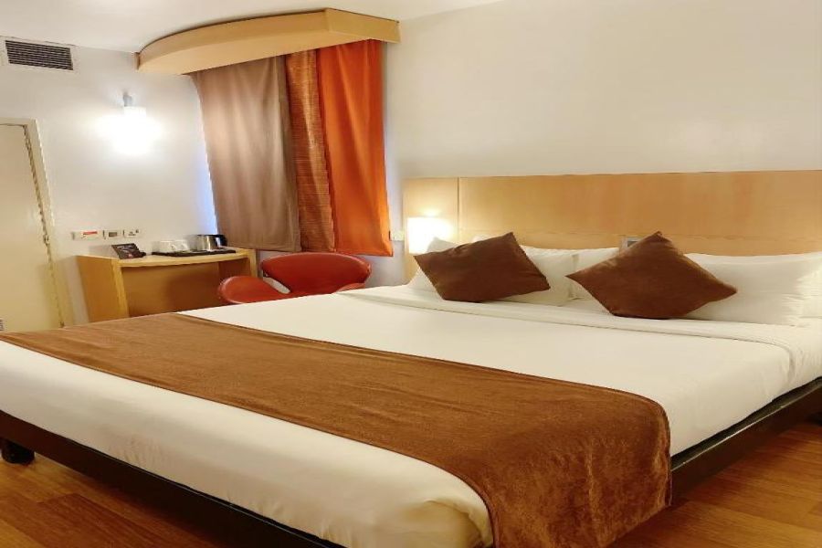 STANDARD DOUBLE ROOM