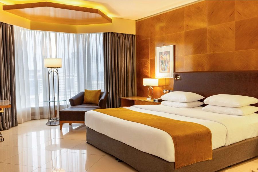 KING SUPERIOR ROOM