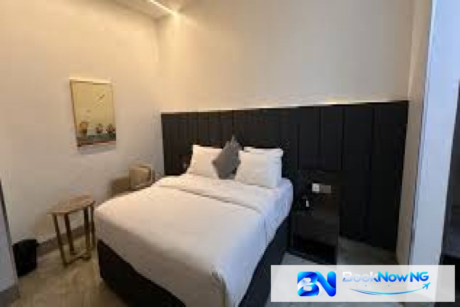 LUNAR PREMIUM (POOLVIEW)