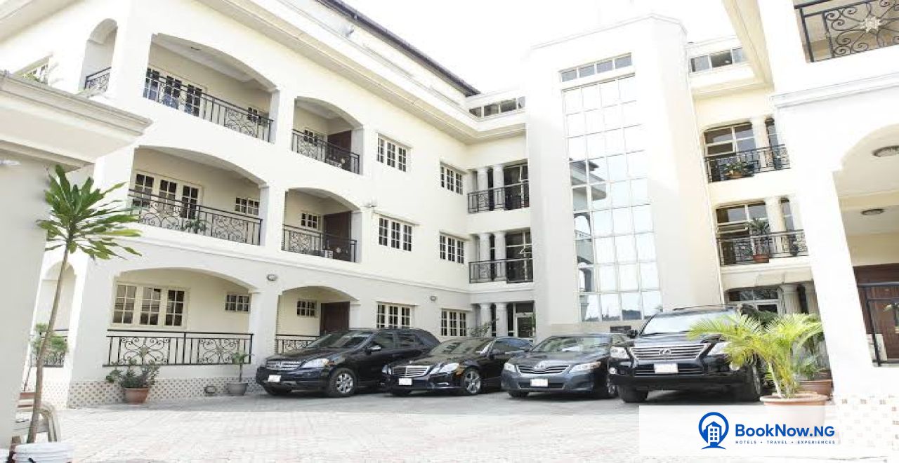 Apartment Royale Hotel