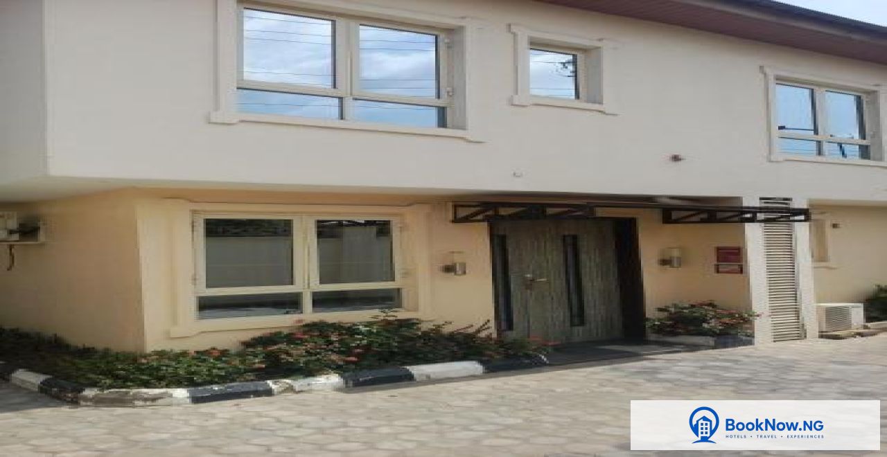 Swiss Cottage Suites